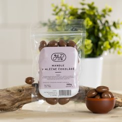 mandlle v mlecne cokolade2207